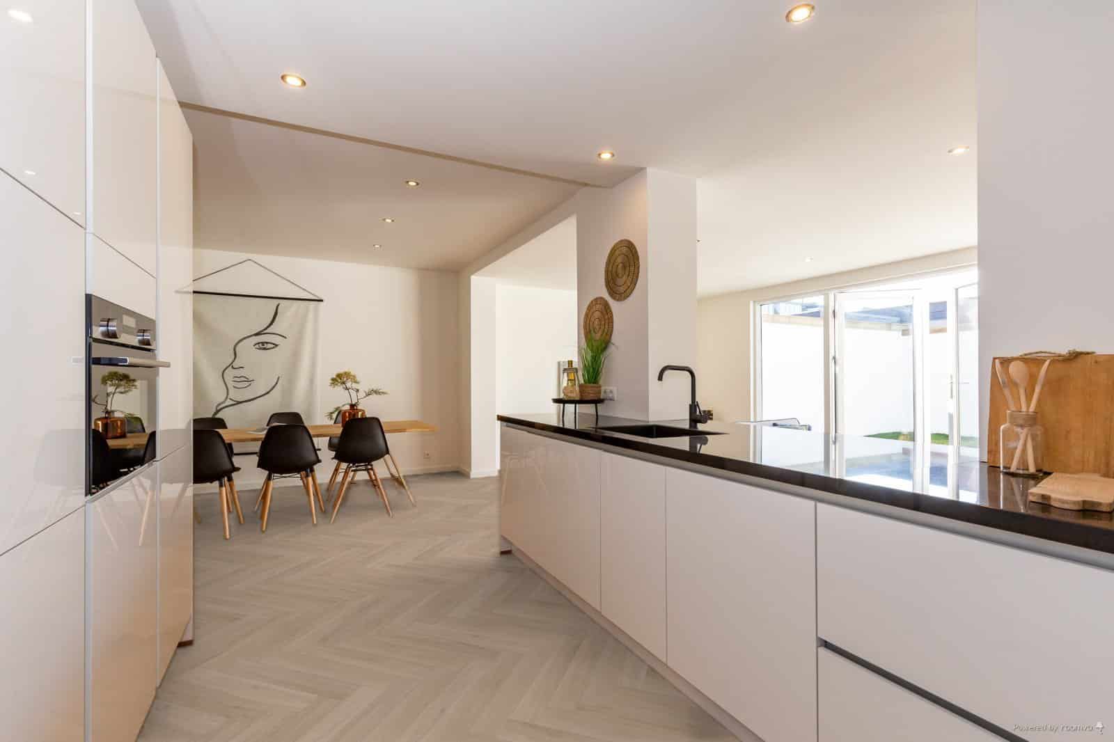 Hoomline - Fusion Superior Dryback Visgraat V4 Gotham Oak Oiled